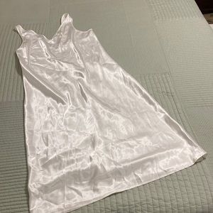 Cruz Satin Negligee. Size L